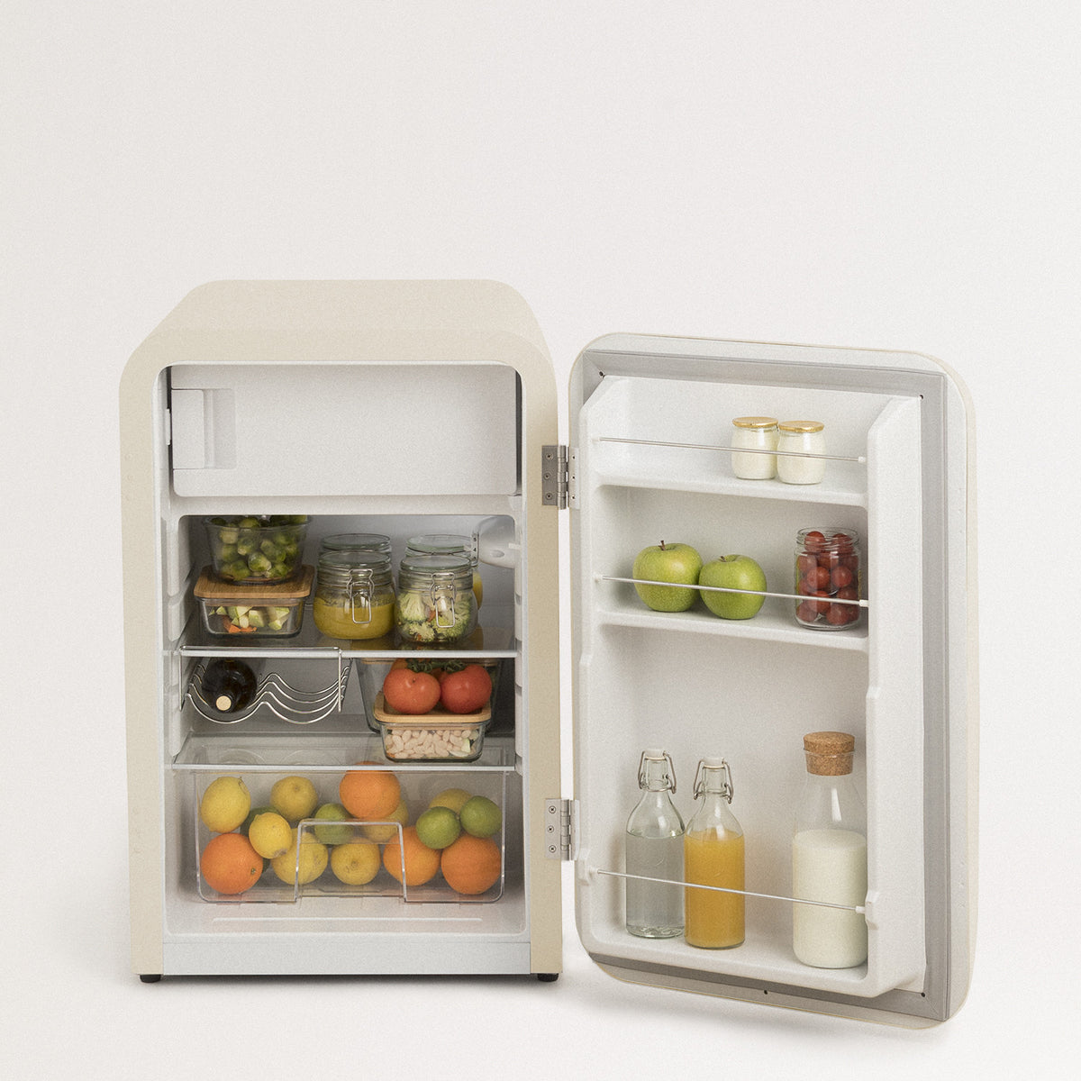 Retro Fridge 48L - Retro Refrigerator - Off-White with Silver Handles