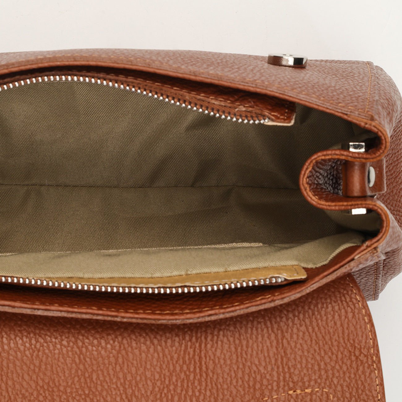 Bolso de Mano Kay - Camel - Victor & Hugo - The Bradery
