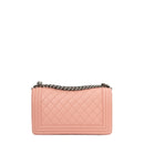 sac de seconde main boy chanel en cuir rose dos