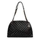 sac de seconde main mademoiselle chanel en cuir verni noir anse