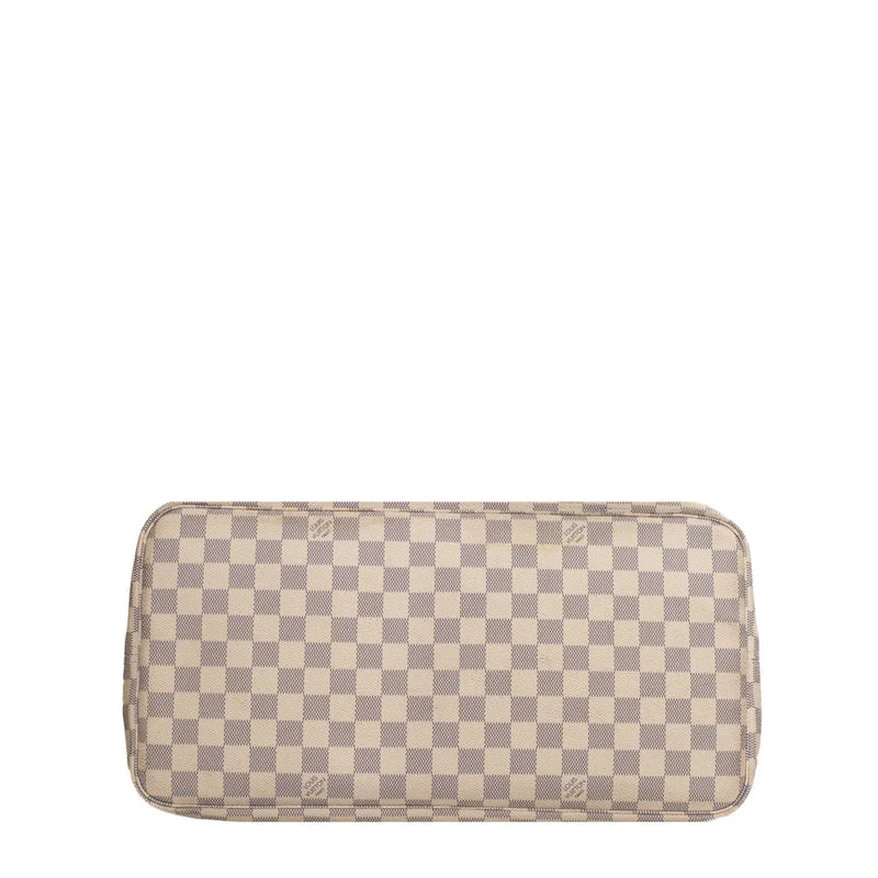 sac de seconde main neverfull louis vuitton en toile damier azur dessous