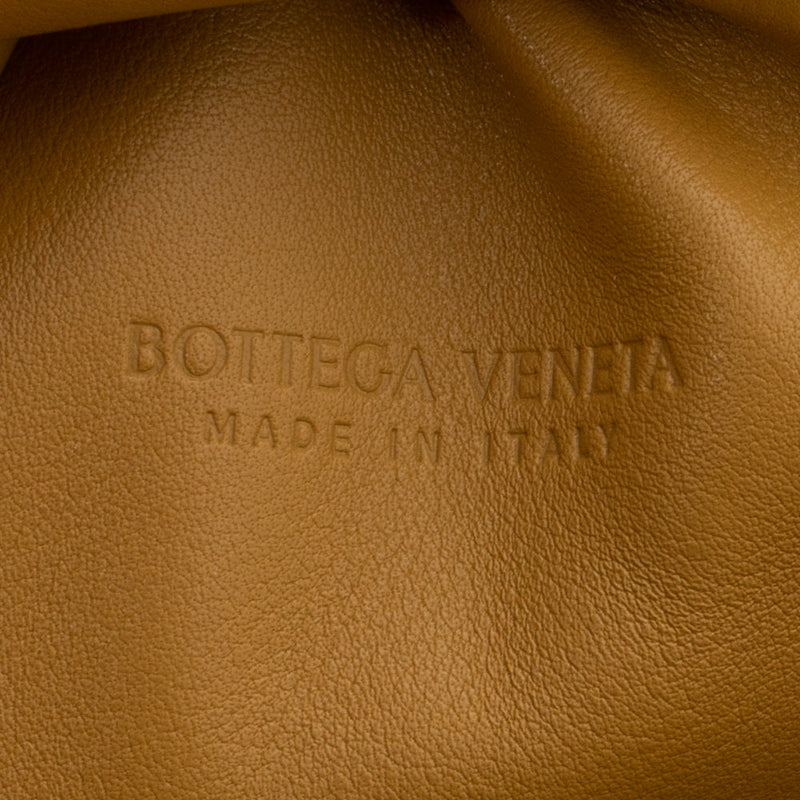 sac de seconde main pouch bottega veneta  en cuir jaune  label