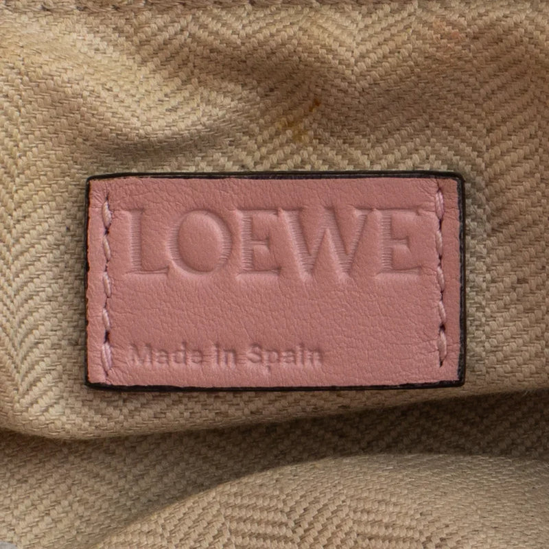 sac de seconde main puzzle loewe en cuir rose label 