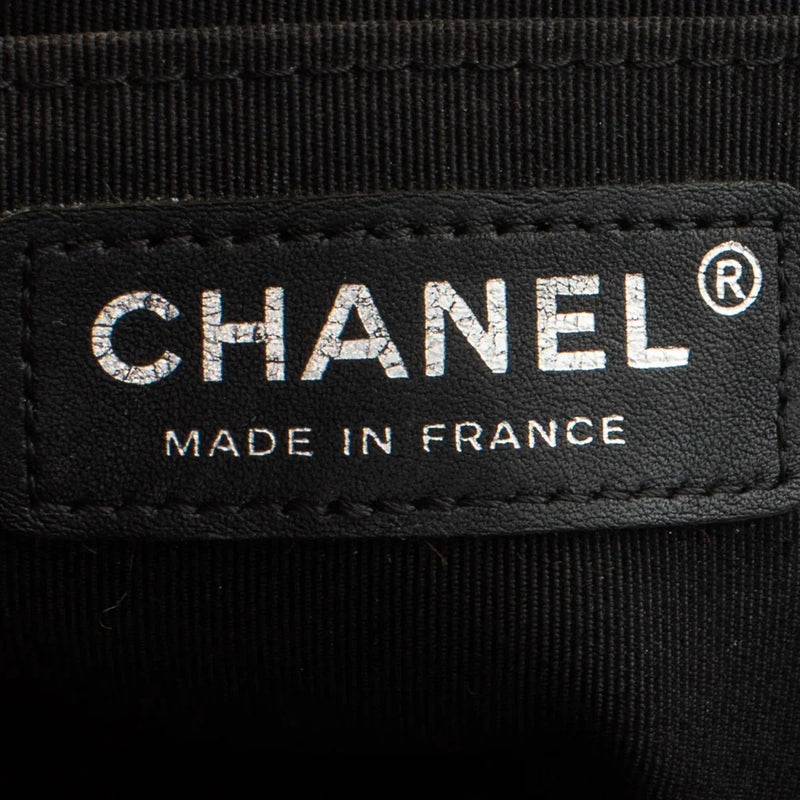 sac de seconde main timeless chanel en toile noir label