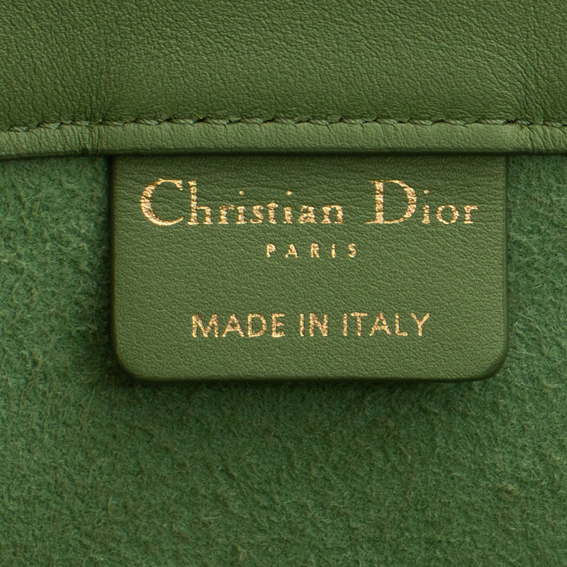 sac de seconde main dior book tote  dior  en cuir vert label