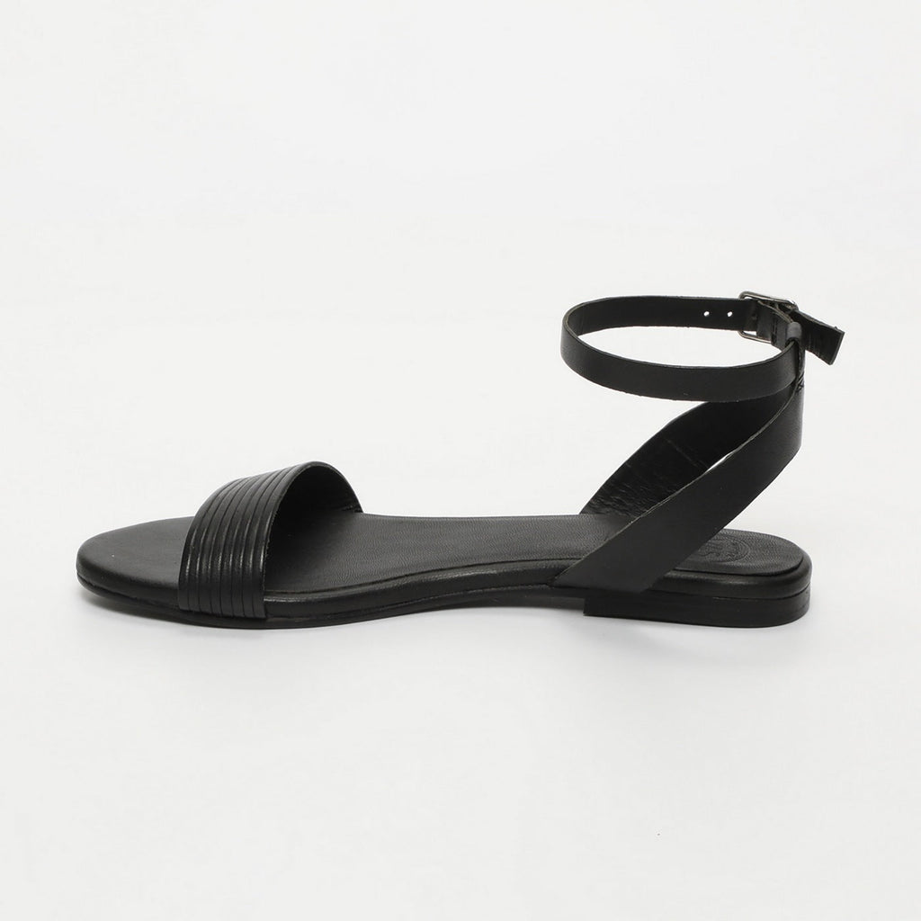 Taylin Ankle Strap Sandals - Black SANDALS White Sun
