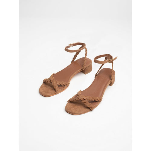 Sandalias Hachi Essential - Sandalias Tan Essential Les Bagatelles