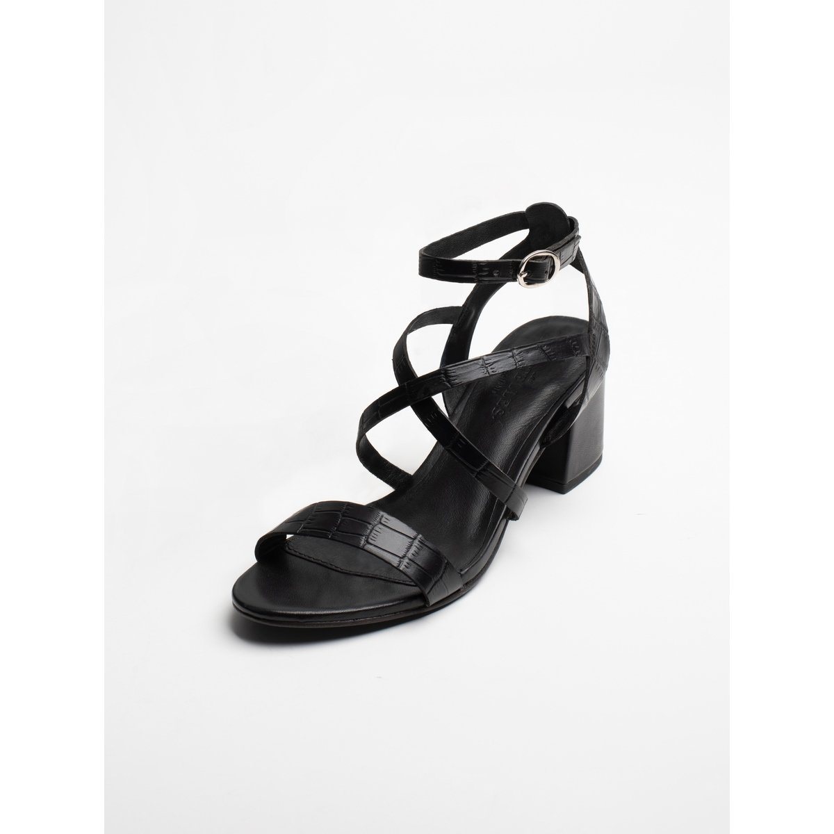 Sandales Essentielles Izusa - Black Sandales Essentielles Les Bagatelles
