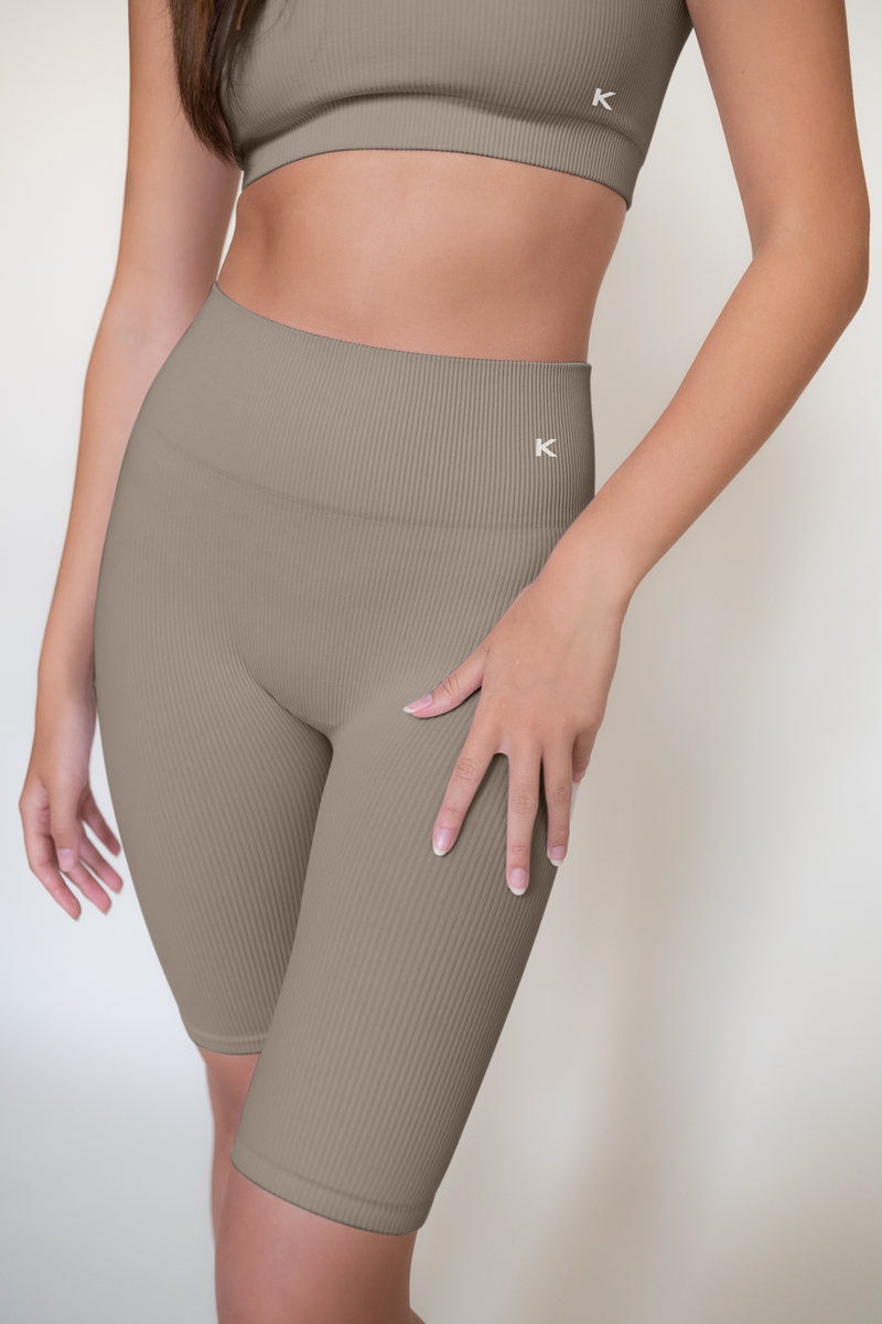 Seamless and ribbed biker shorts. A real spring/summer must-have. Comfortable enough for any work out and trendy enough for any casual outfit. 