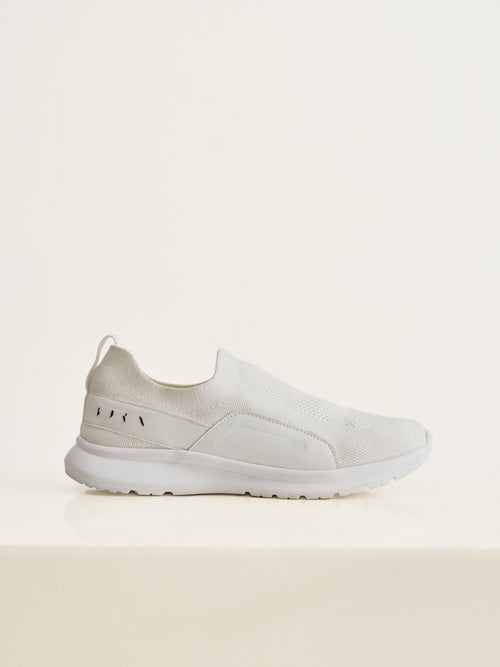Sneakers Fly - Blanc - Born Living Yoga - The Bradery