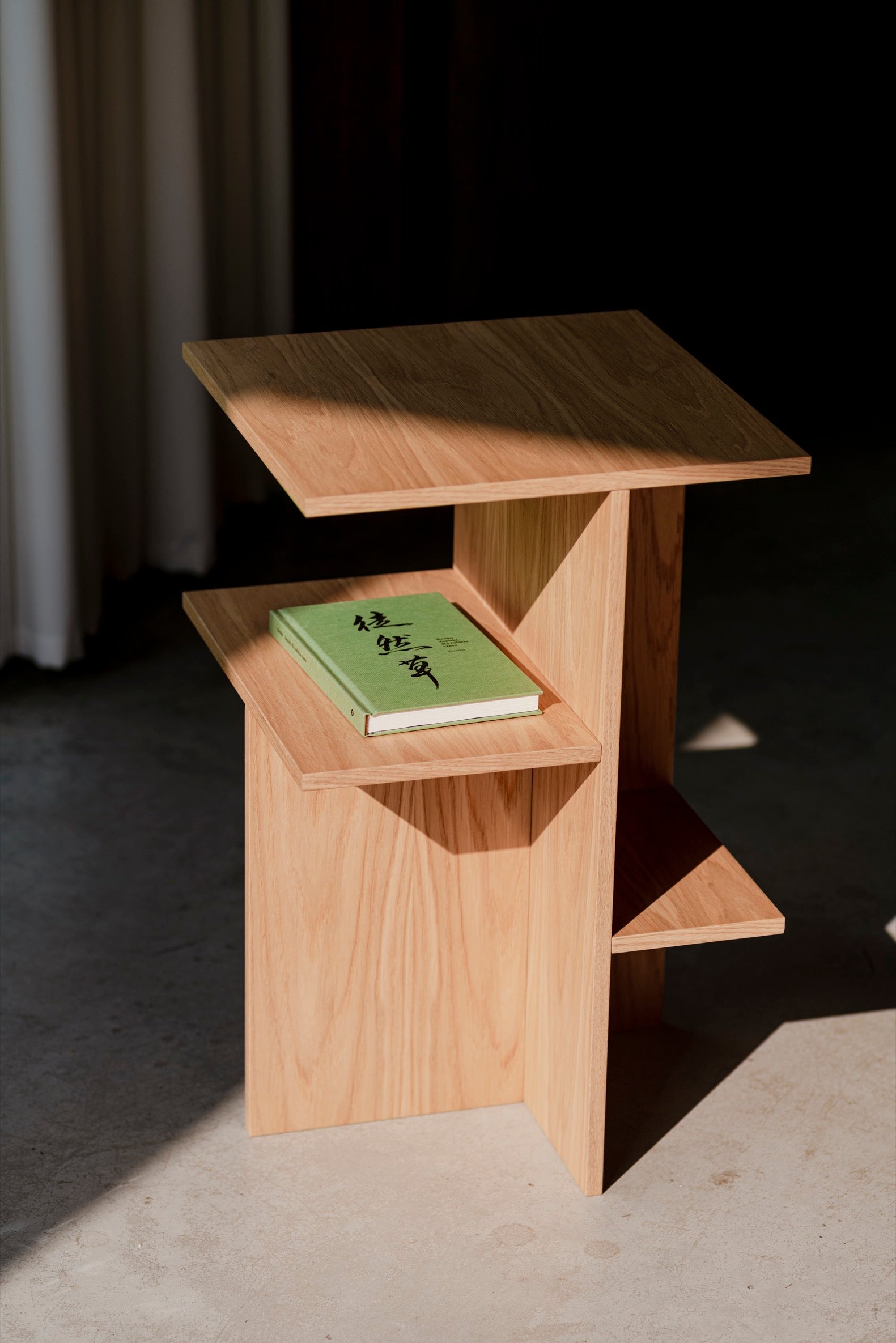 Atik bedside table - Natural Oak Noo.ma design furniture