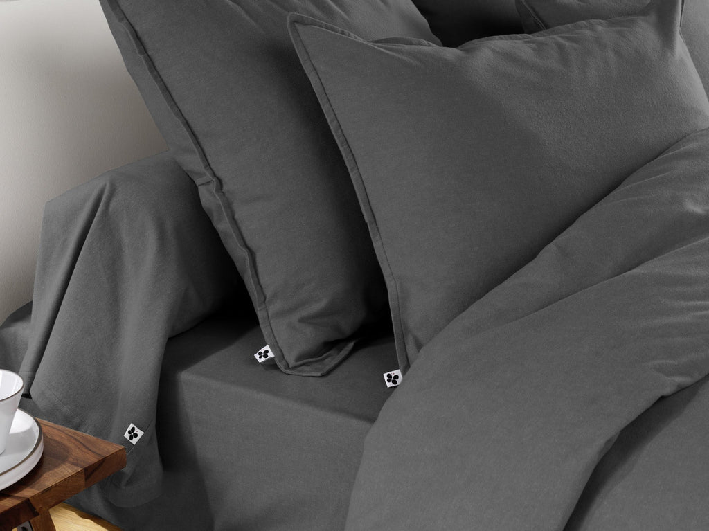 Funda de almohada de franela Candice Orage - El efecto mariposa - The Bradery