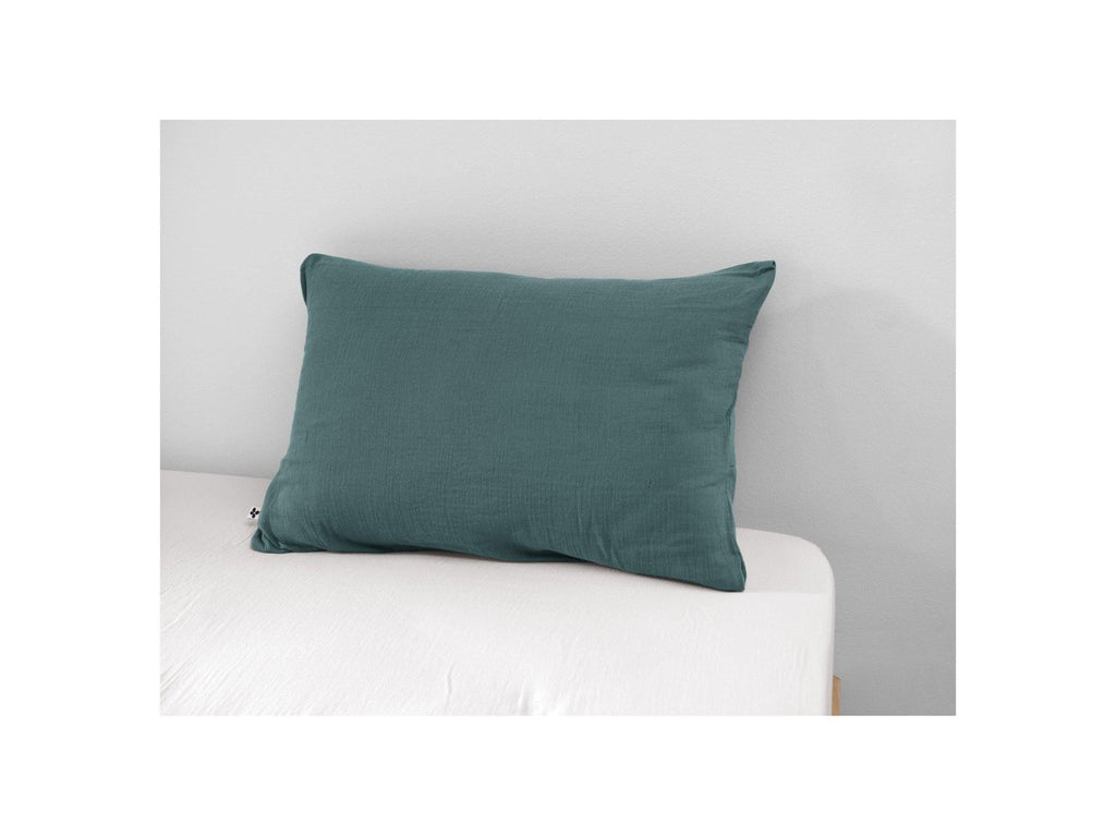 Funda de almohada de gasa de algodón Gaia Duck - El efecto mariposa - The Bradery