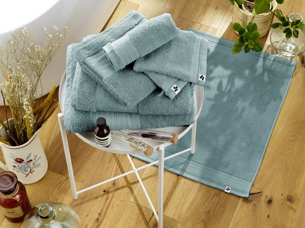 Tapis De Bain Garance Bleu Glacier - L'Effet Papillon - The Bradery