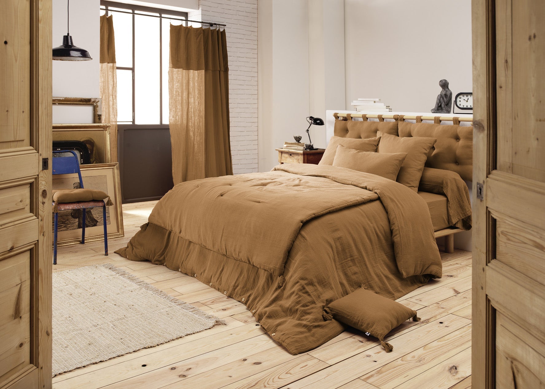 5 Button Headboard With Cotton Gauze Loops 50 X 80 Cm Gaia Camel - The Butterfly Effect - The Bradery