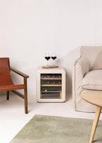 Winecooler Retro M - Electric Wine Cellar for 12 Bottles - Off-White