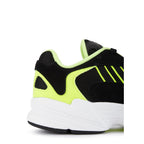 Yung-1 - Negro - Zapatillas - Adidas - The Bradery